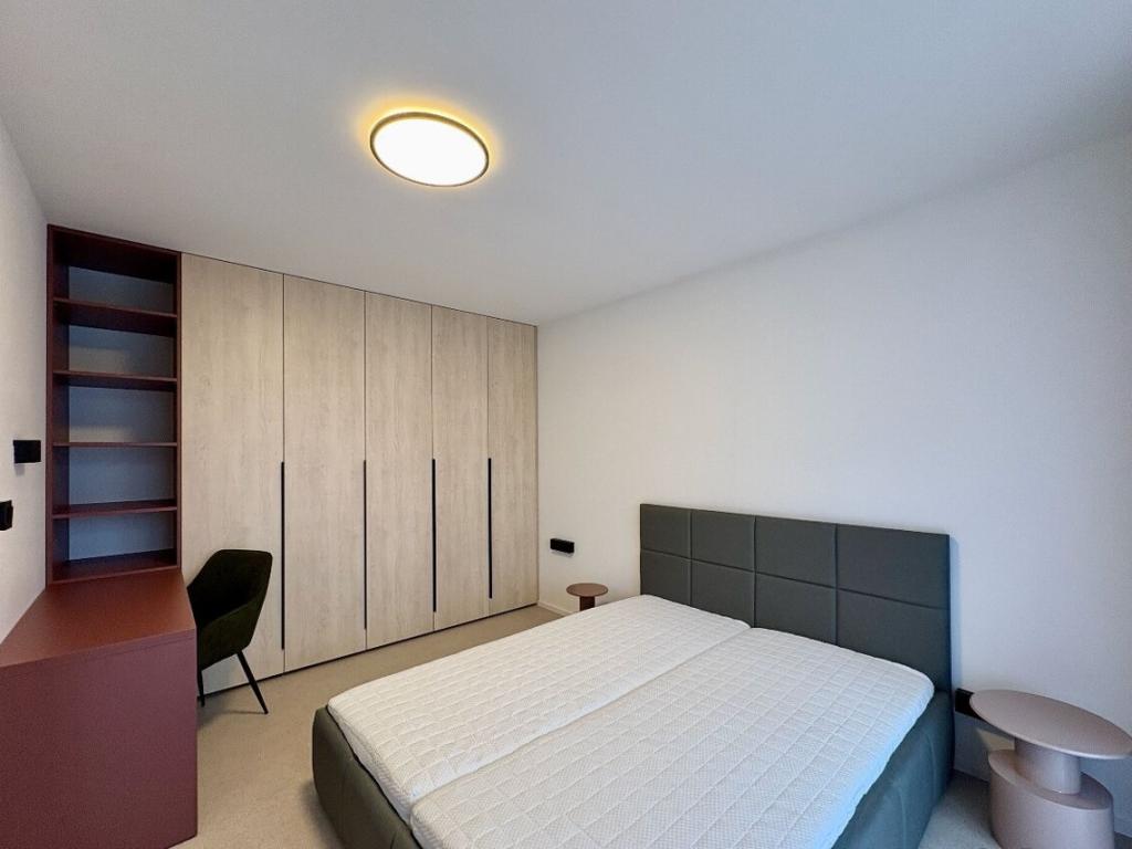 Pronájem bytu 1+1 48 m2