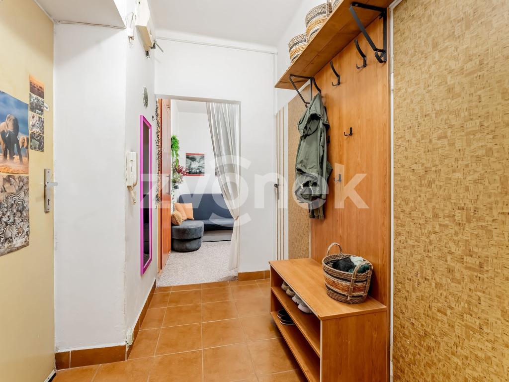 Prodej bytu 2+kk 38 m2, Vsetín – náhled fotky 9