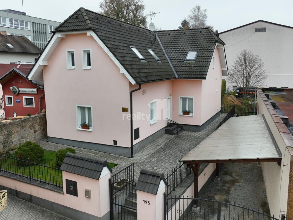 Pronájem bytu 3+kk 91 m2