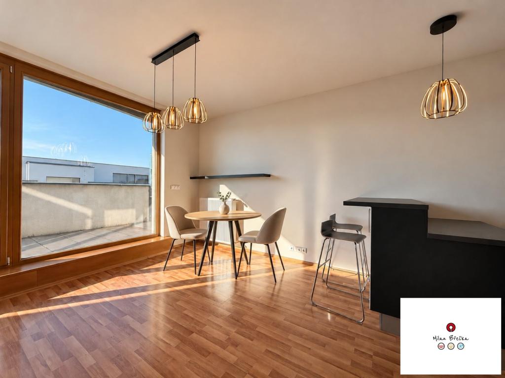 Pronájem bytu 2+kk 73 m2, Praha – náhled fotky 9