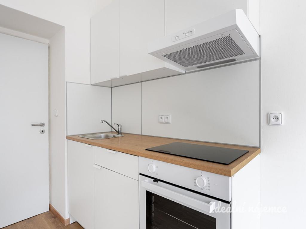 Pronájem bytu 1+kk 24 m2