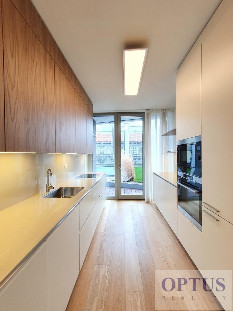 Pronájem bytu 2+kk 71 m2