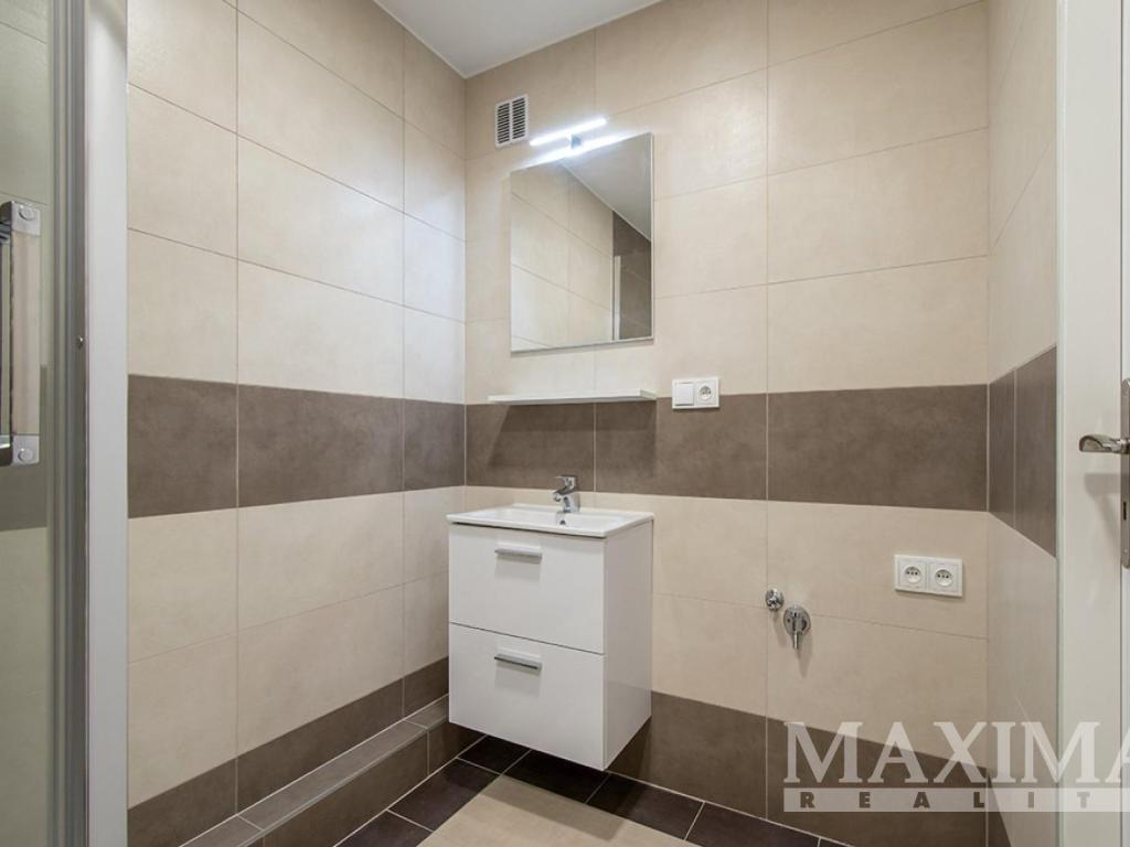 Prodej bytu 3+1 80 m2, Praha – náhled fotky 13