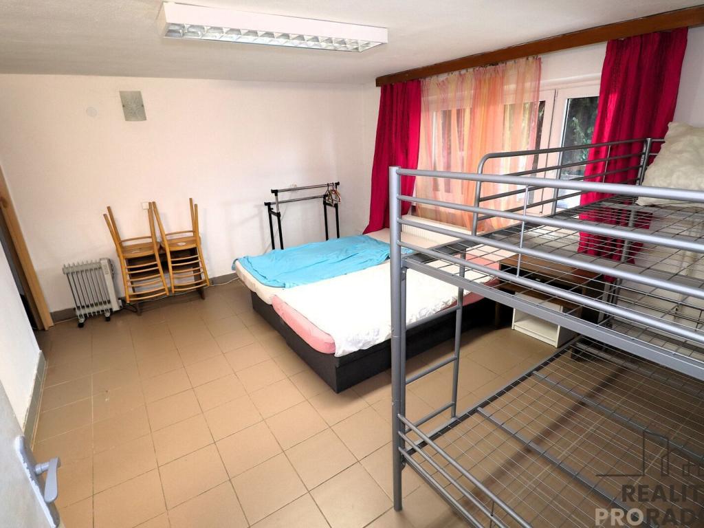 Pronájem bytu 1+1 35 m2