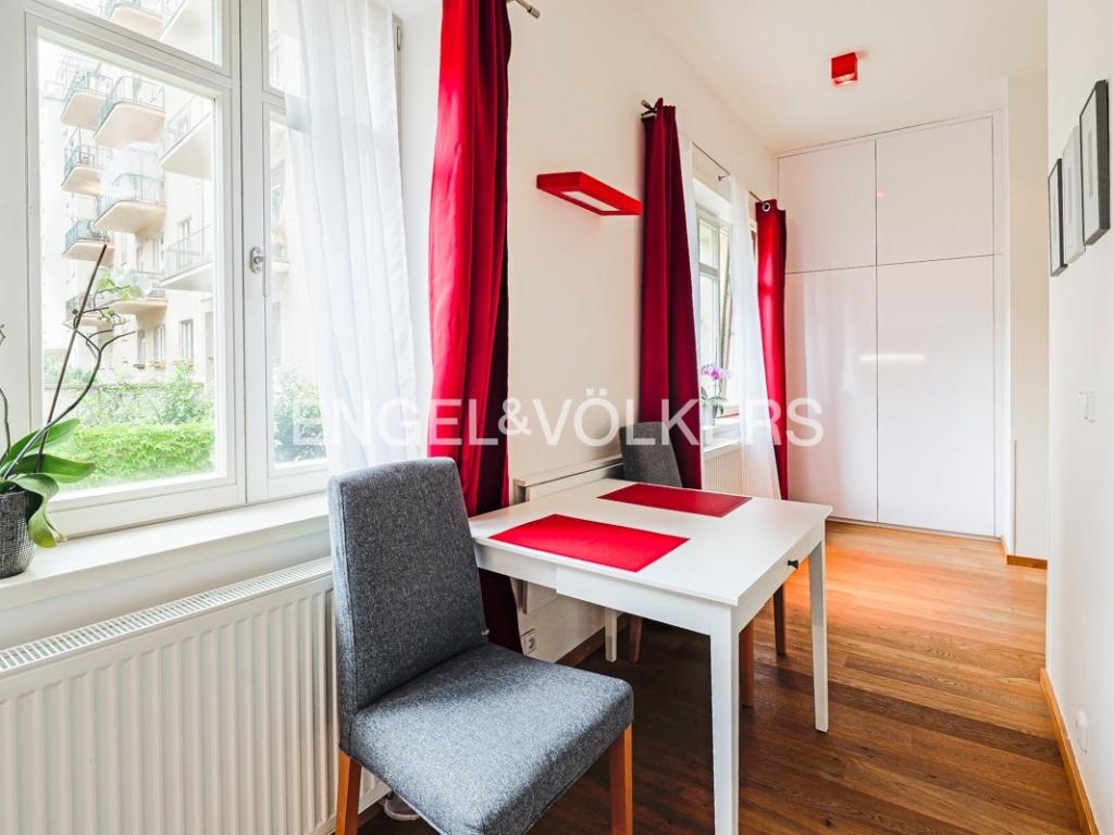 Pronájem bytu 1+kk 38 m2