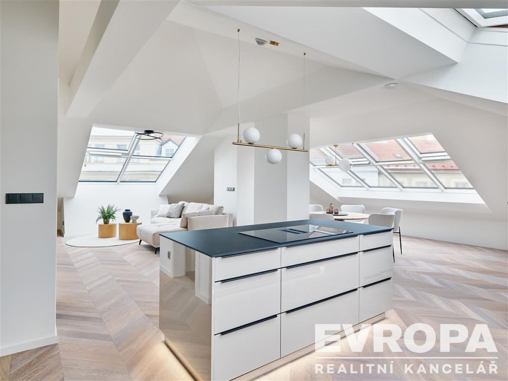Pronájem bytu 4+kk 120 m2