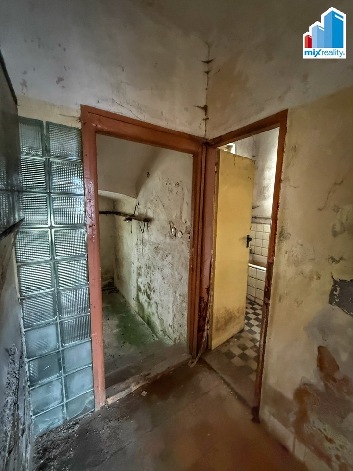 Prodej domu 210 m2, Velká Hleďsebe – náhled fotky 19