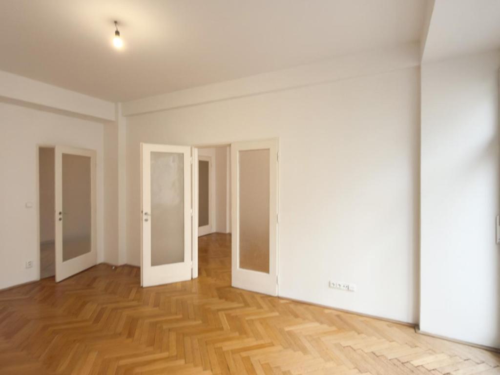 Pronájem bytu 2+1 80 m2