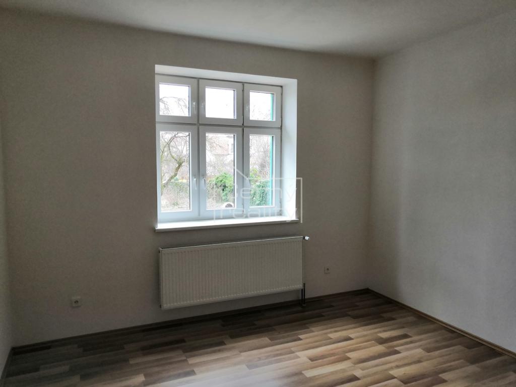 Pronájem bytu 2+kk 50 m2