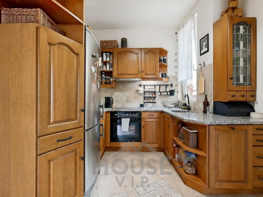 Prodej bytu 3+1 80 m2, Praha – náhled fotky 3