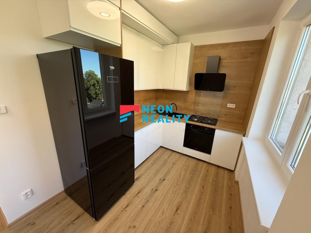 Pronájem bytu 3+kk 64 m2