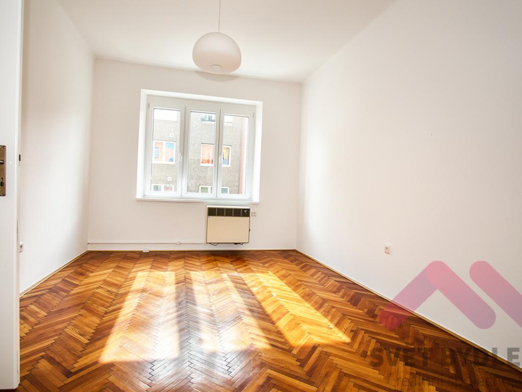Pronájem bytu 2+1 49 m2