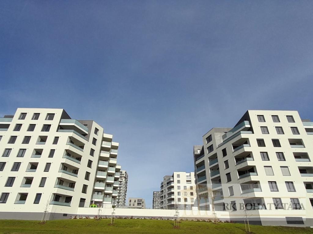 Pronájem bytu 2+kk 62 m2