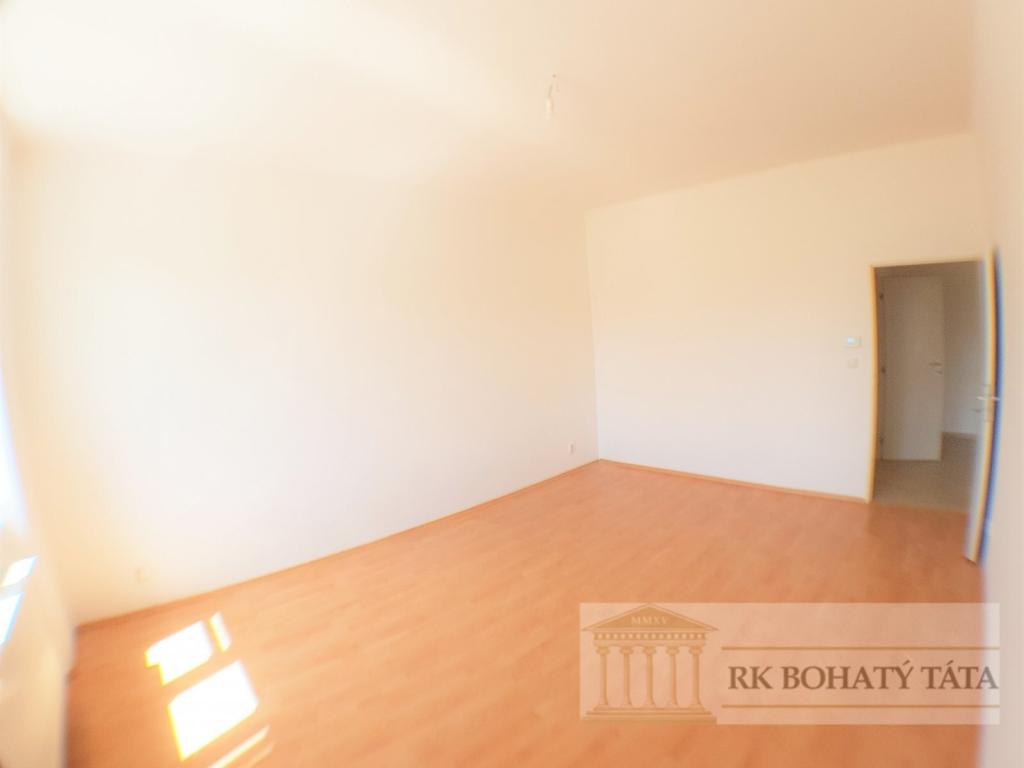 Pronájem bytu 2+1 65 m2