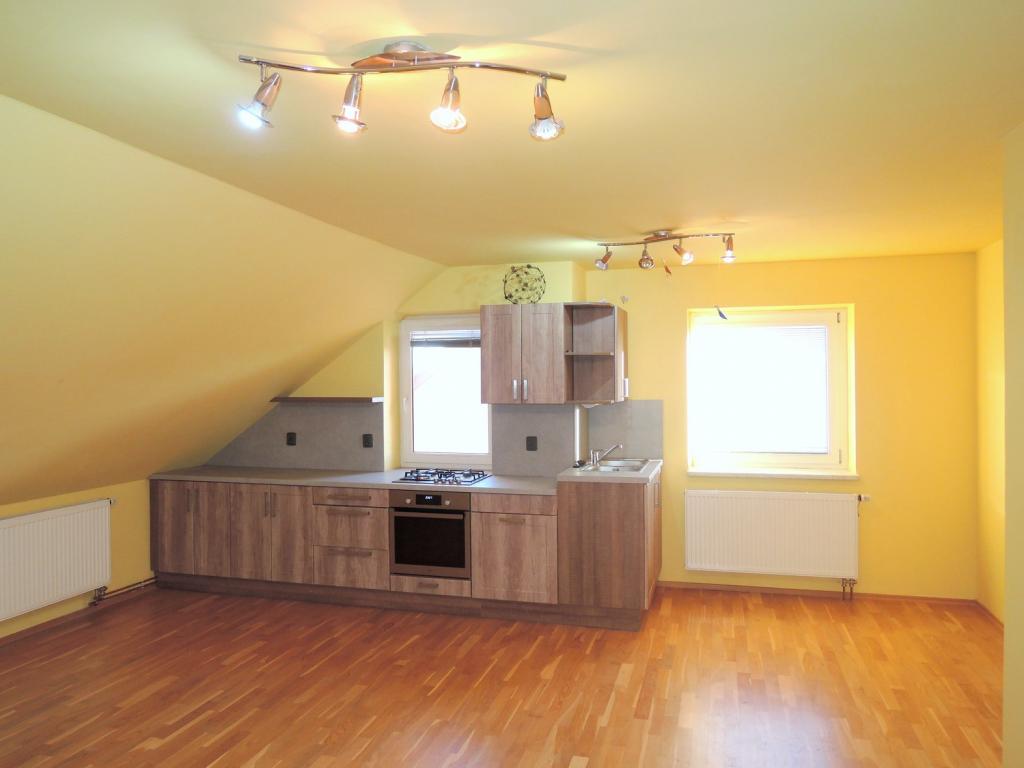 Pronajem bytu 3+kk 90 m2
