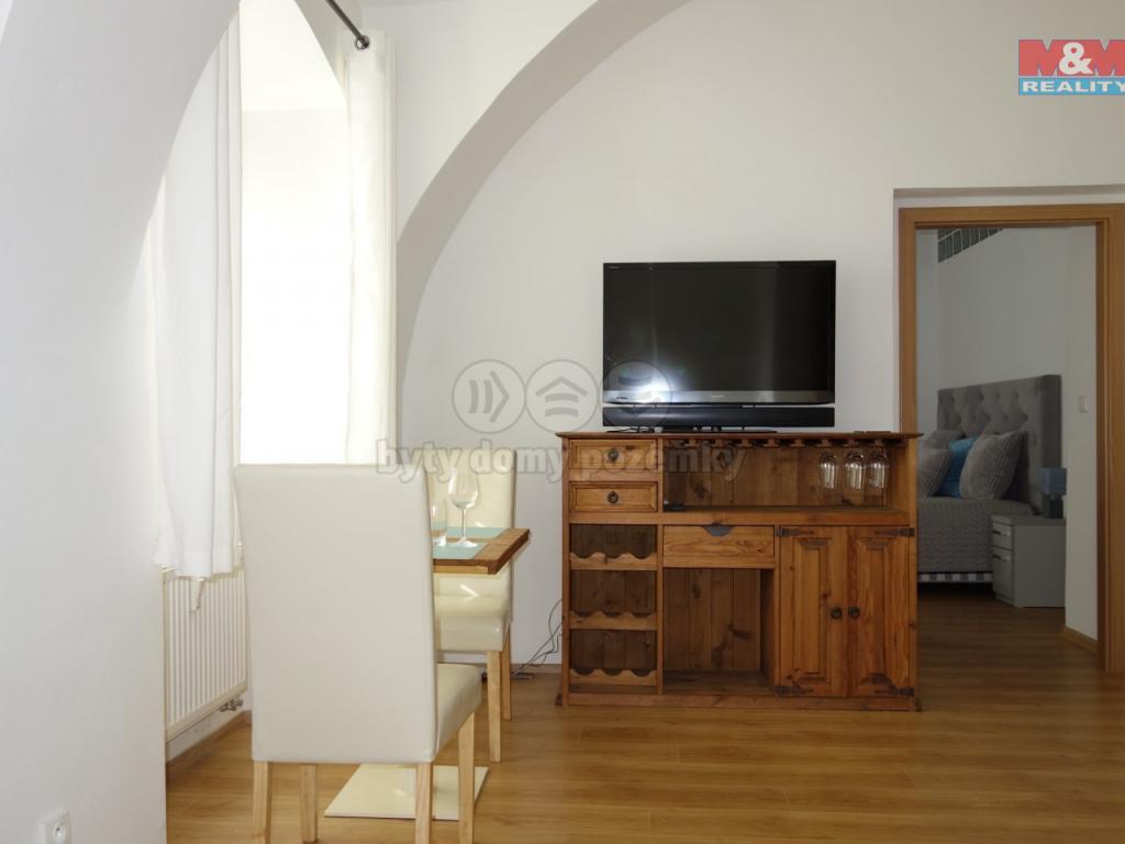 Pronajem bytu 2+kk 58 m2