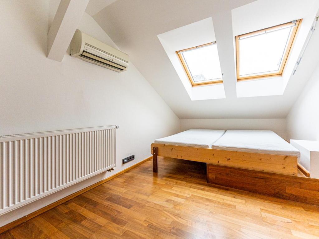 Prodej bytu 5+kk 154 m2, Praha – náhled fotky 9