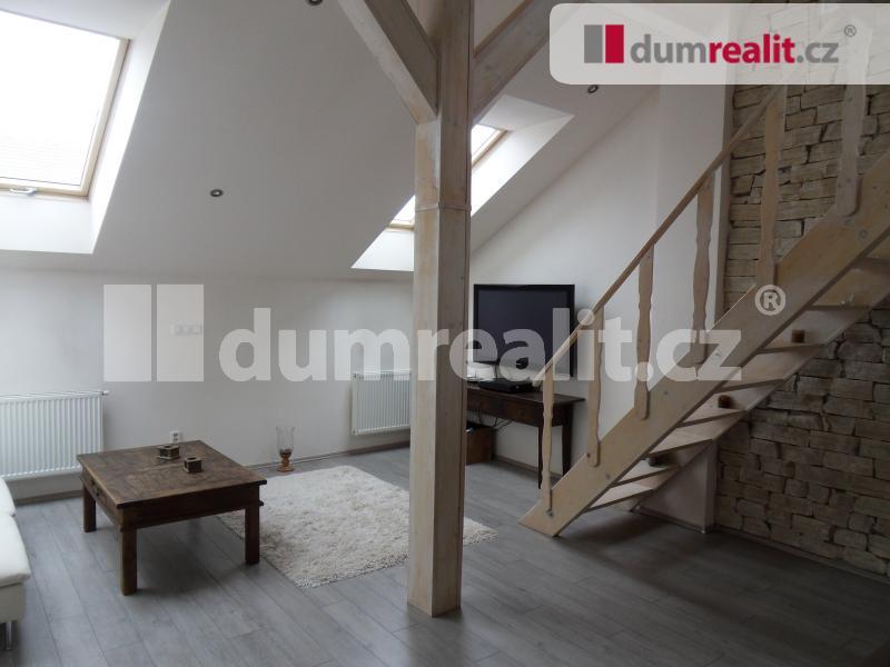 Pronájem bytu 1+1 42 m2