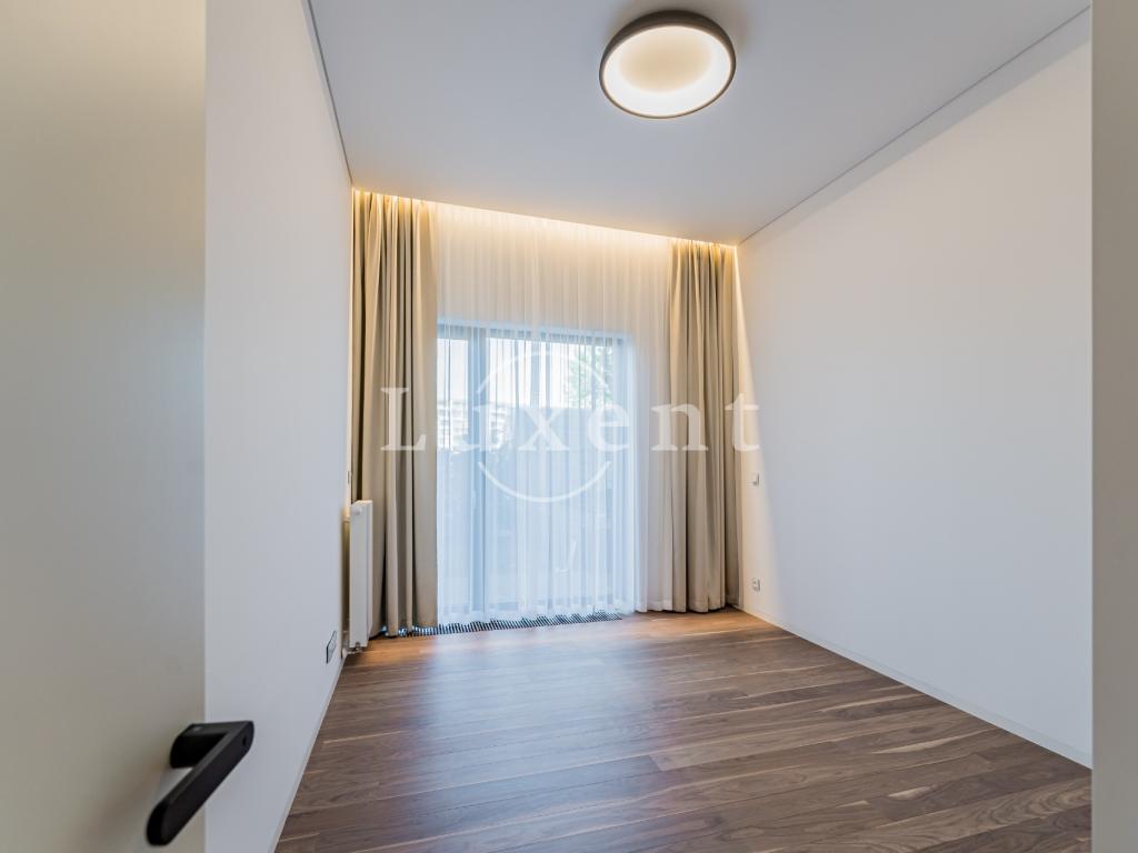 Pronájem bytu 3+kk 145 m2, Praha – náhled fotky 10