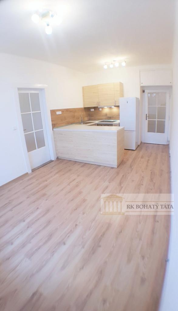 Pronájem bytu 2+kk 51 m2, Praha – náhled fotky 6