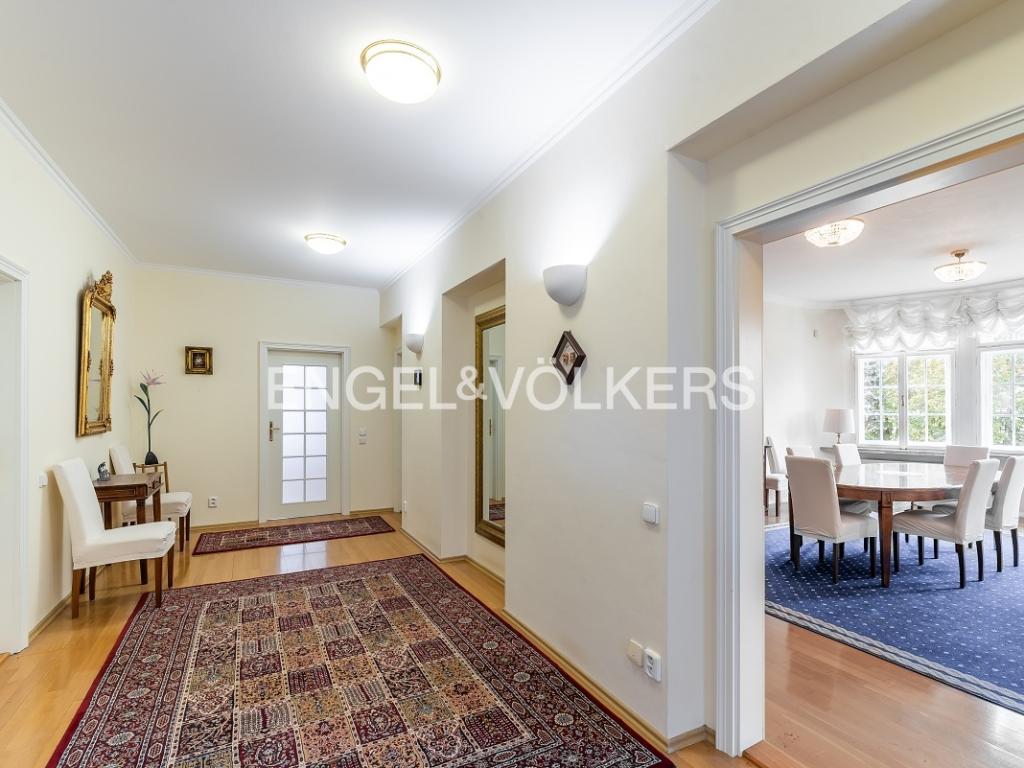 Pronájem bytu 4+1 150 m2, Praha – náhled fotky 6