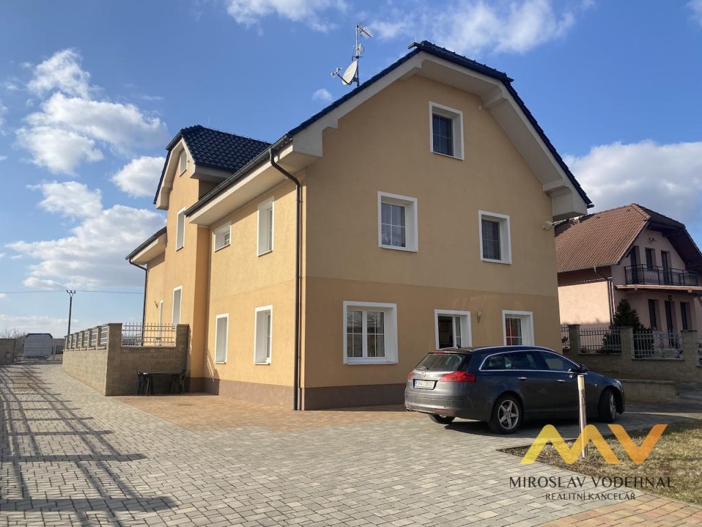 Pronájem bytu 4+kk 115 m2