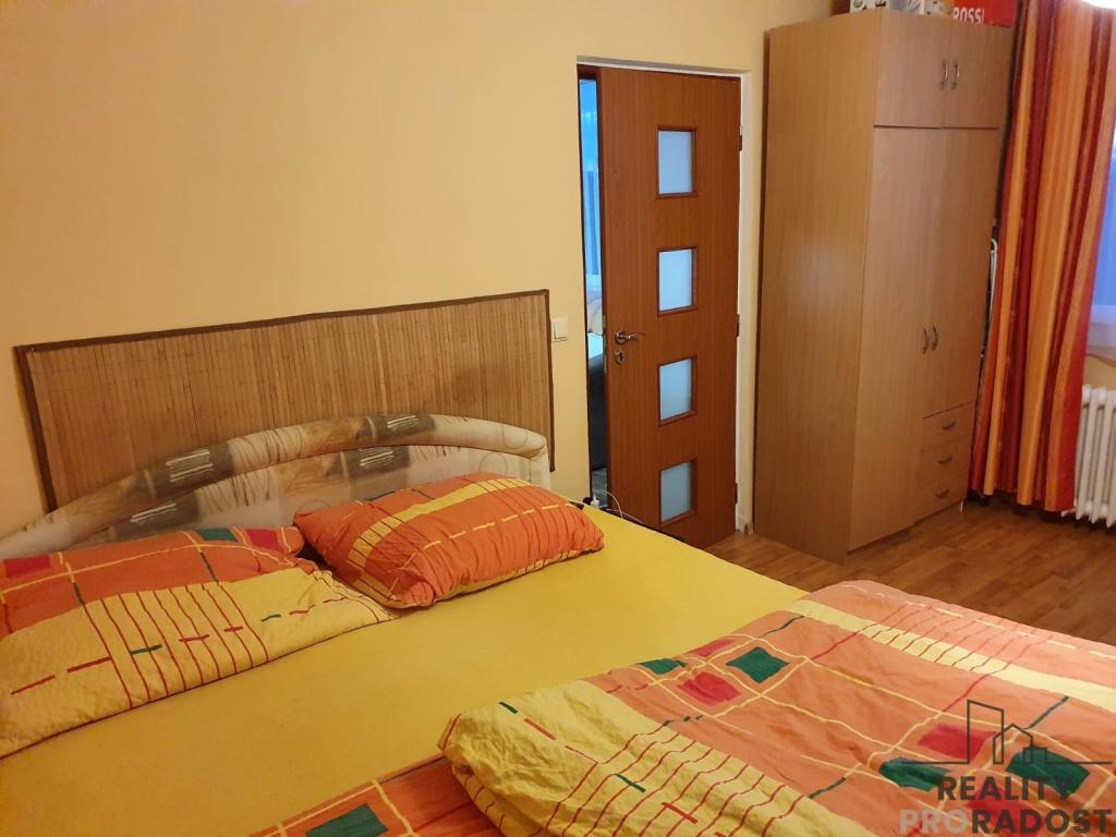 Pronájem bytu 1+1 38 m2