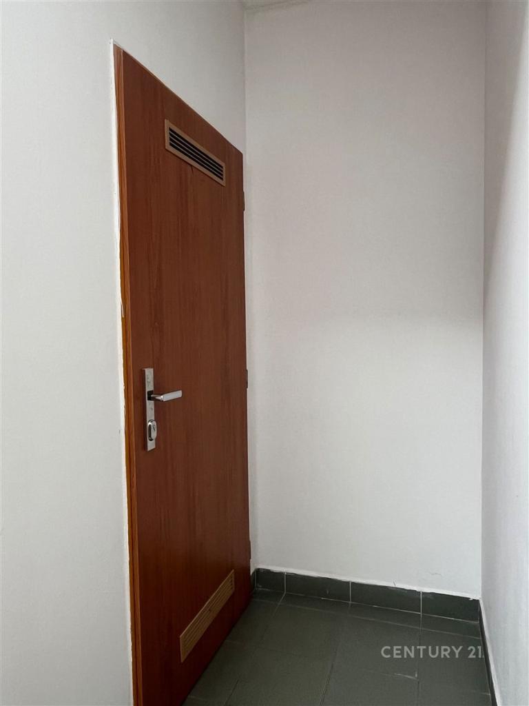 Pronájem bytu 1+kk 27 m2, Praha – náhled fotky 9