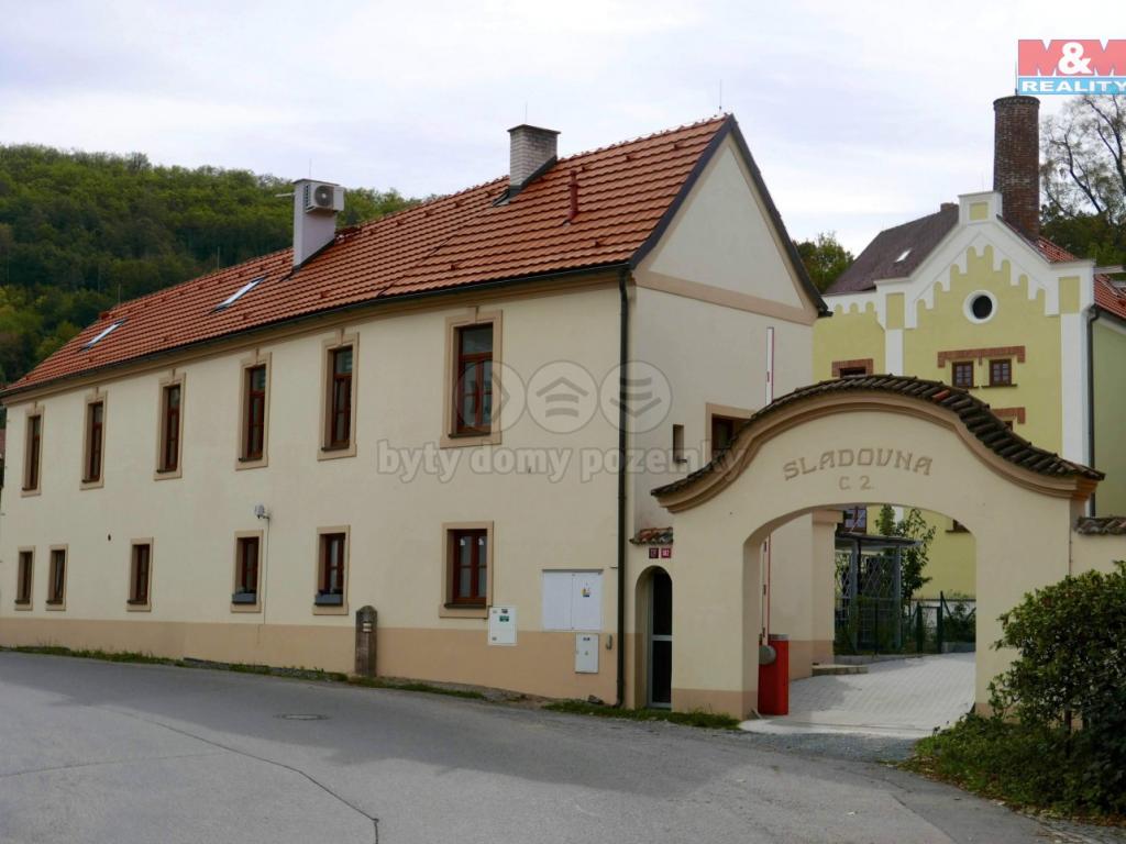 Pronajem bytu 2+kk 65 m2