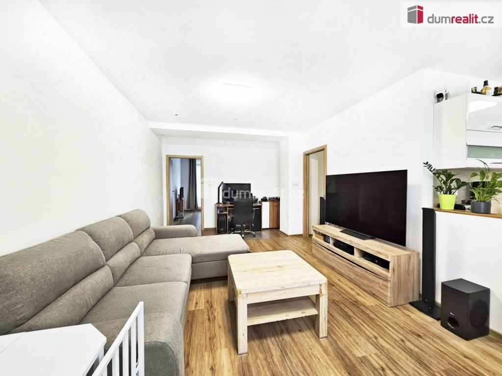 Pronájem bytu 2+1 54 m2