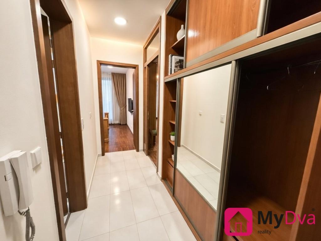 Pronájem bytu 2+kk 74 m2