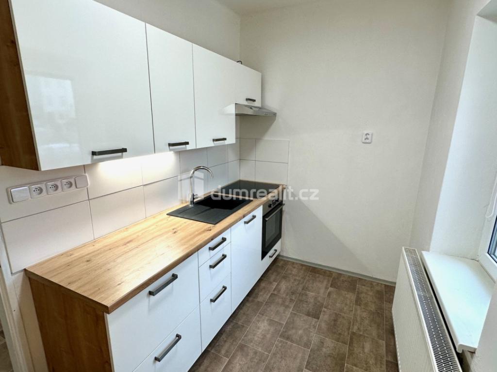 Pronájem bytu 1+1 36 m2