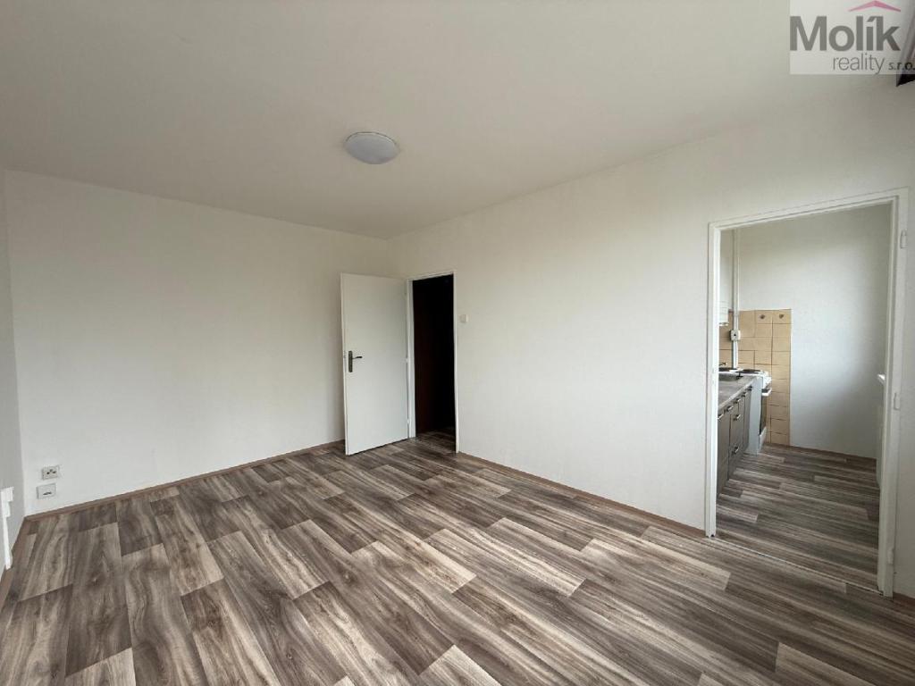 Pronájem bytu 1+kk 27 m2
