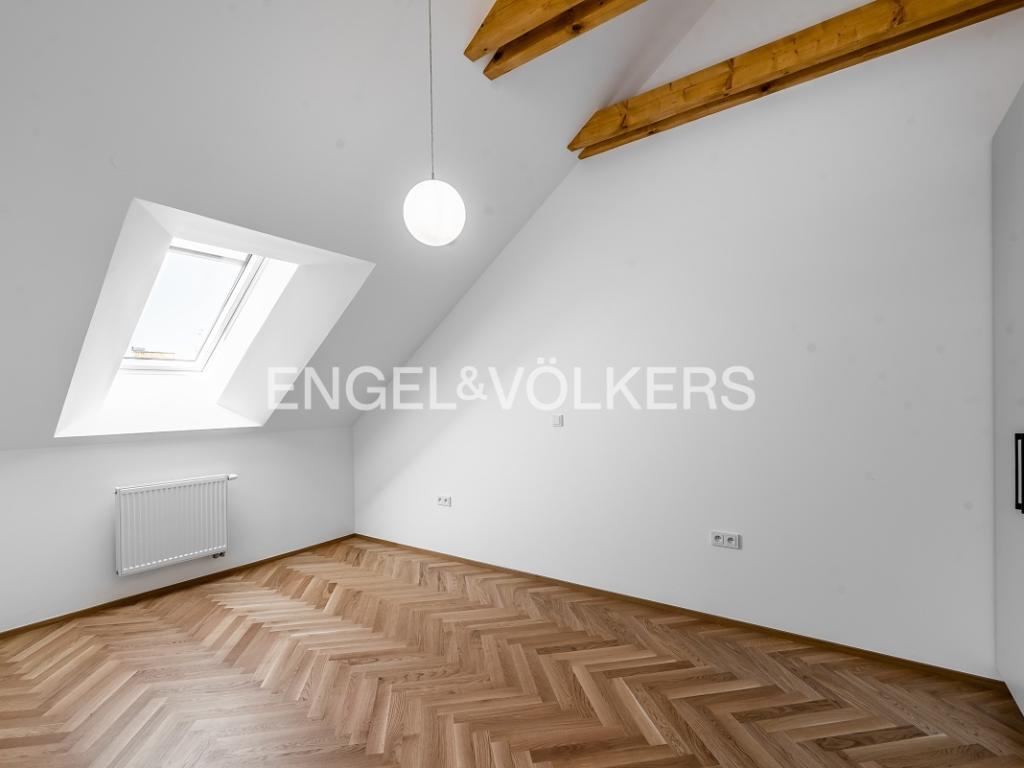 Pronájem bytu 3+kk 79 m2