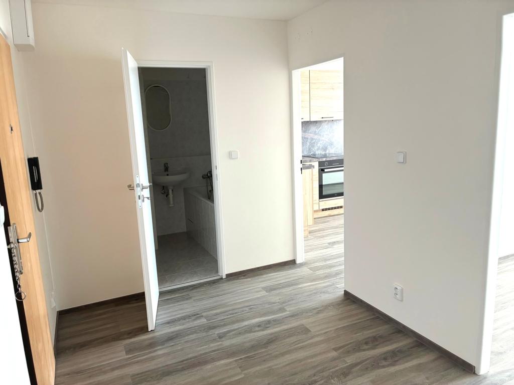 Pronájem bytu 2+kk 40 m2