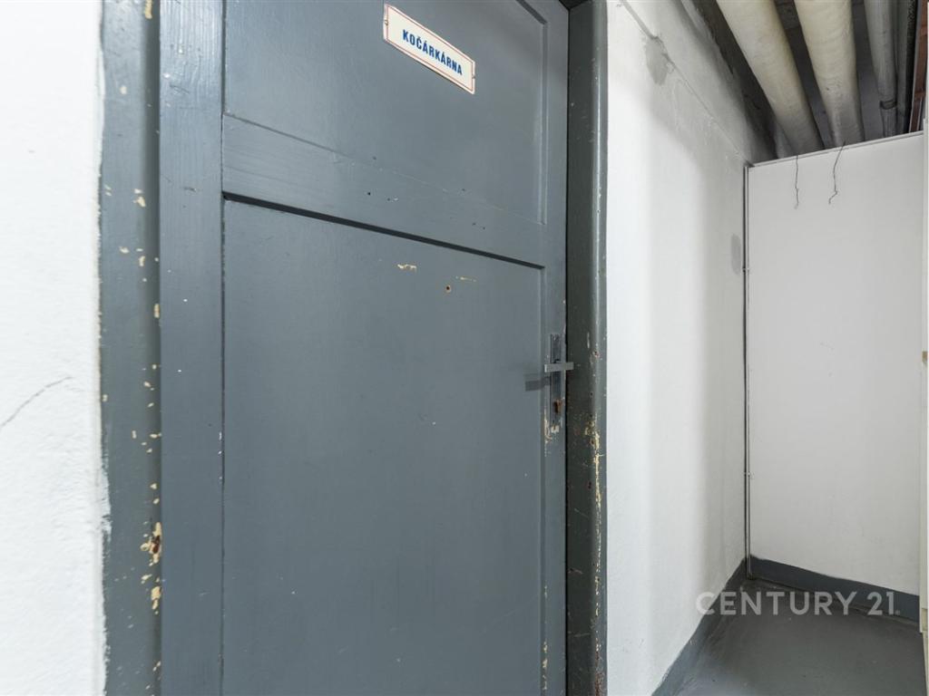 Pronájem bytu 2+kk 56 m2, Praha – náhled fotky 17