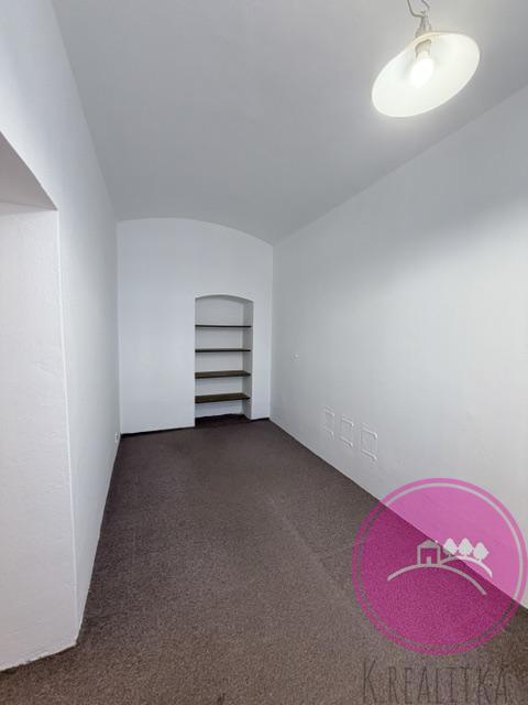 Pronájem bytu 2+1 48 m² – další