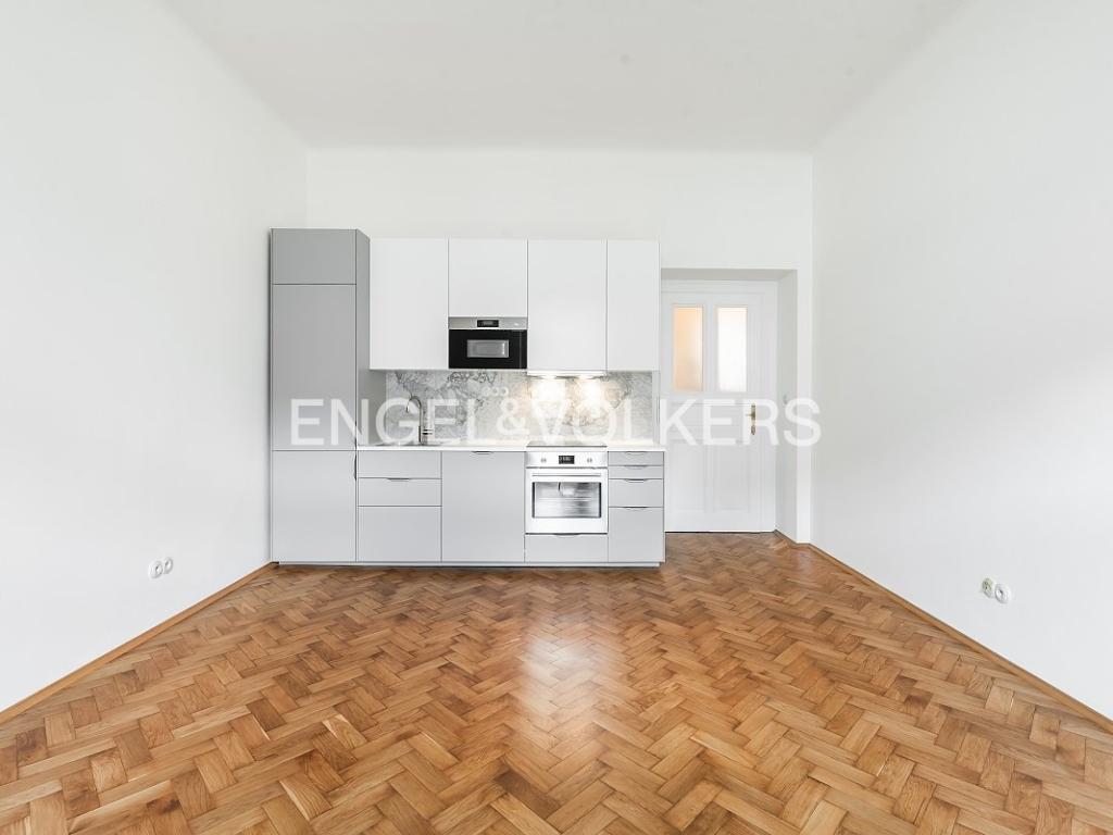 Pronájem bytu 3+kk 90 m2