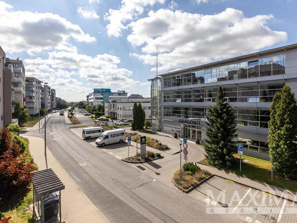 Prodej bytu 3+kk 103 m2, Praha – náhled fotky 17