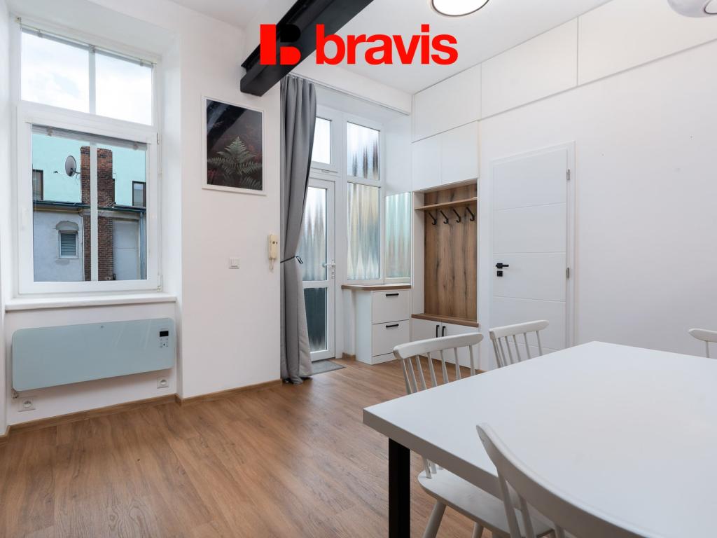Pronájem bytu 1+kk 41 m2