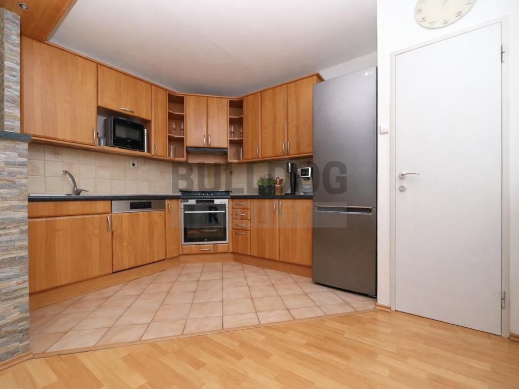 Pronájem bytu 3+kk 80 m2