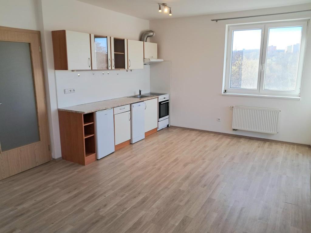 Pronájem bytu 1+kk 34 m2
