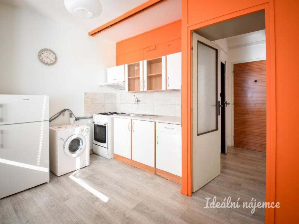 Pronájem bytu 1+1 35 m2