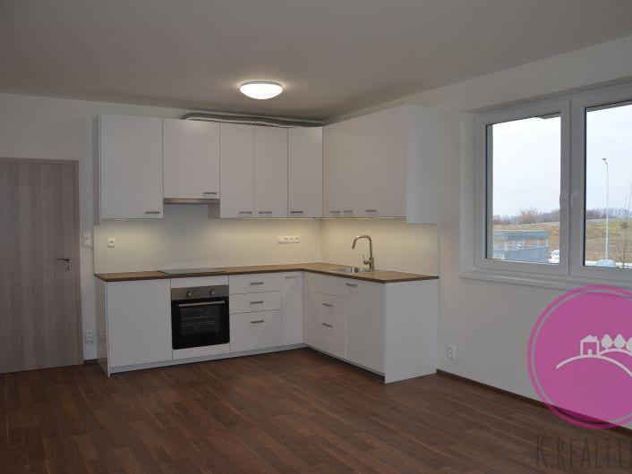 Pronájem bytu 1+kk 36 m2