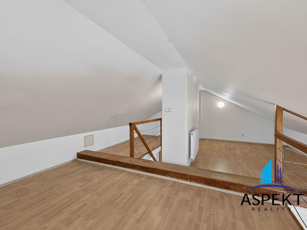 Prodej bytu 3+kk 140 m2, Praha – náhled fotky 13