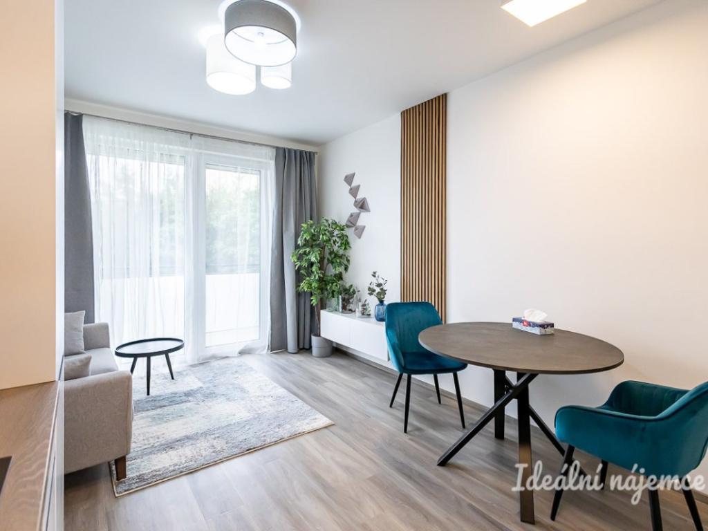 Pronájem bytu 2+kk 50 m2