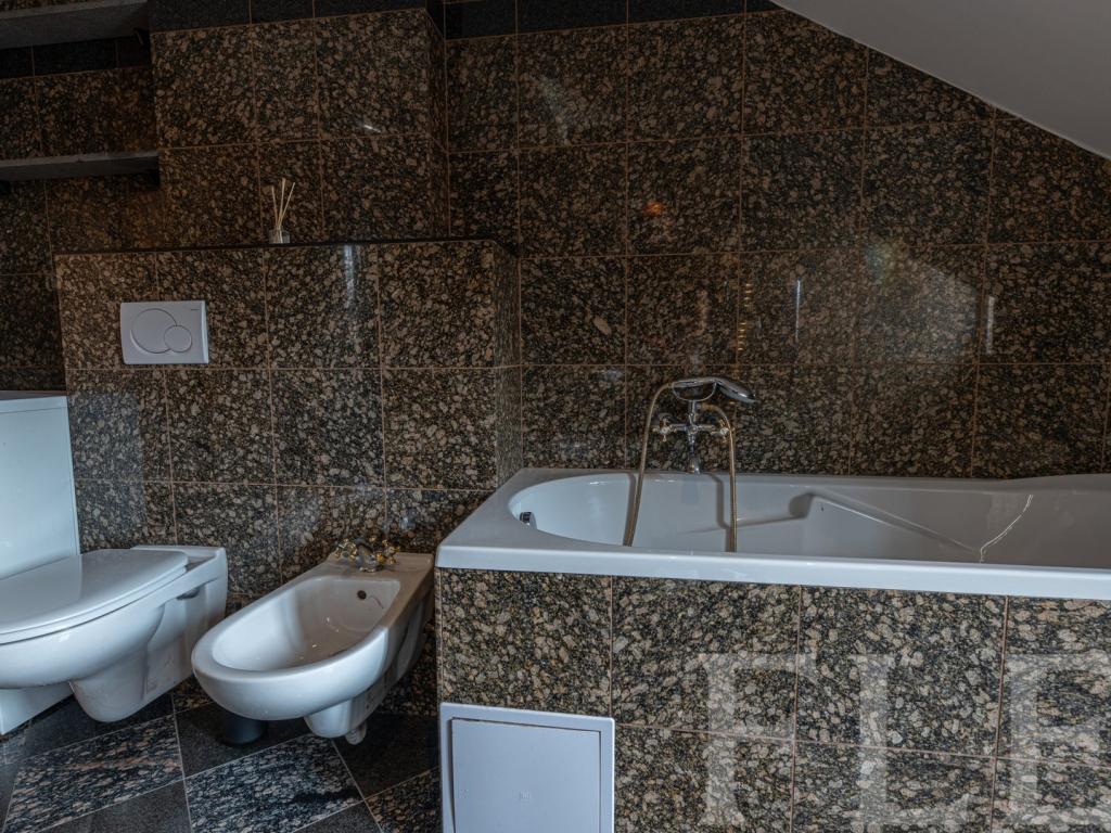 Pronájem bytu 3+1 117 m2, Praha – náhled fotky 7