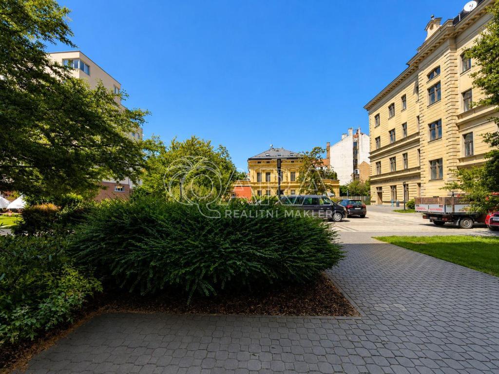 Pronájem bytu 2+kk 82 m2