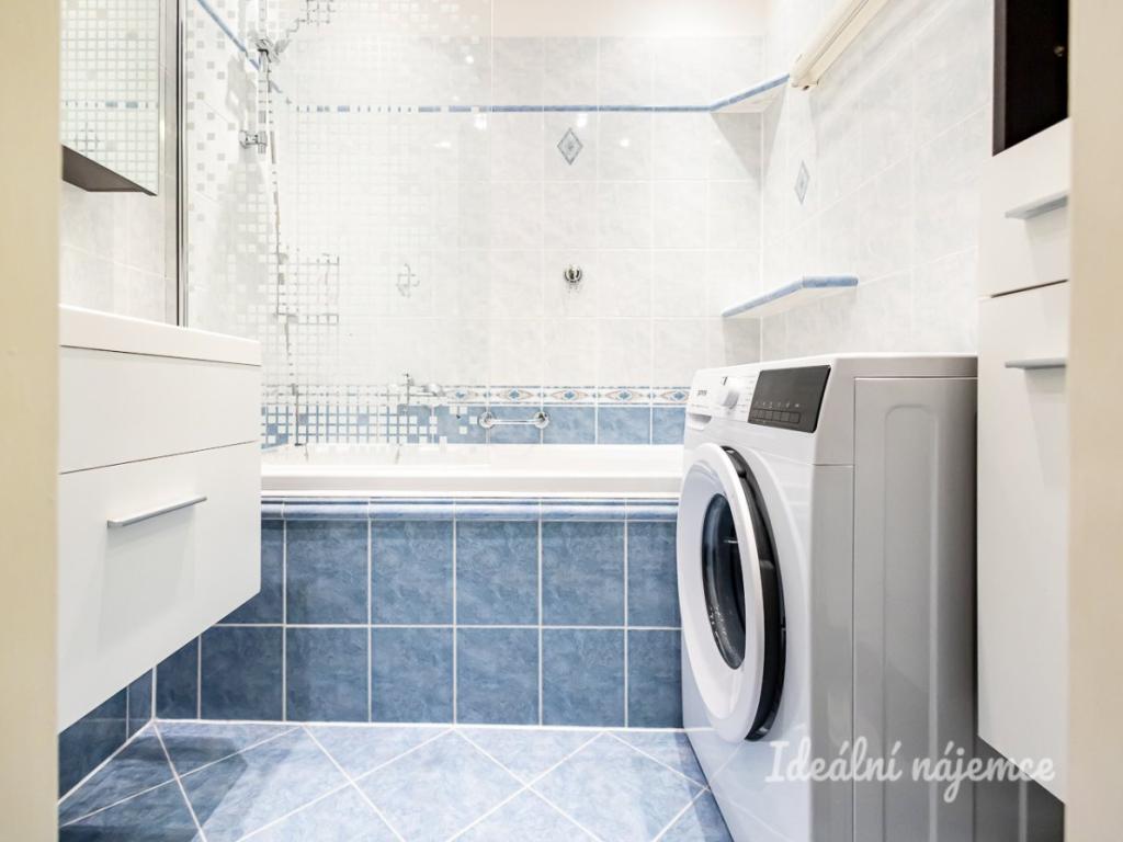 Pronájem bytu 3+kk 63 m2, Praha – náhled fotky 12