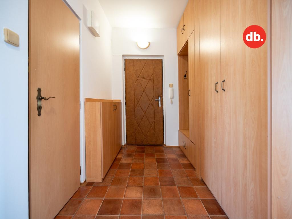 Pronájem bytu 3+1 72 m2, Nová Role – náhled fotky 10